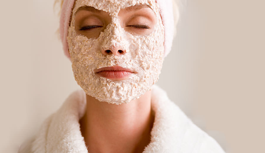 Омолаживающие маски для зрелой кожи: как замедлить старение?