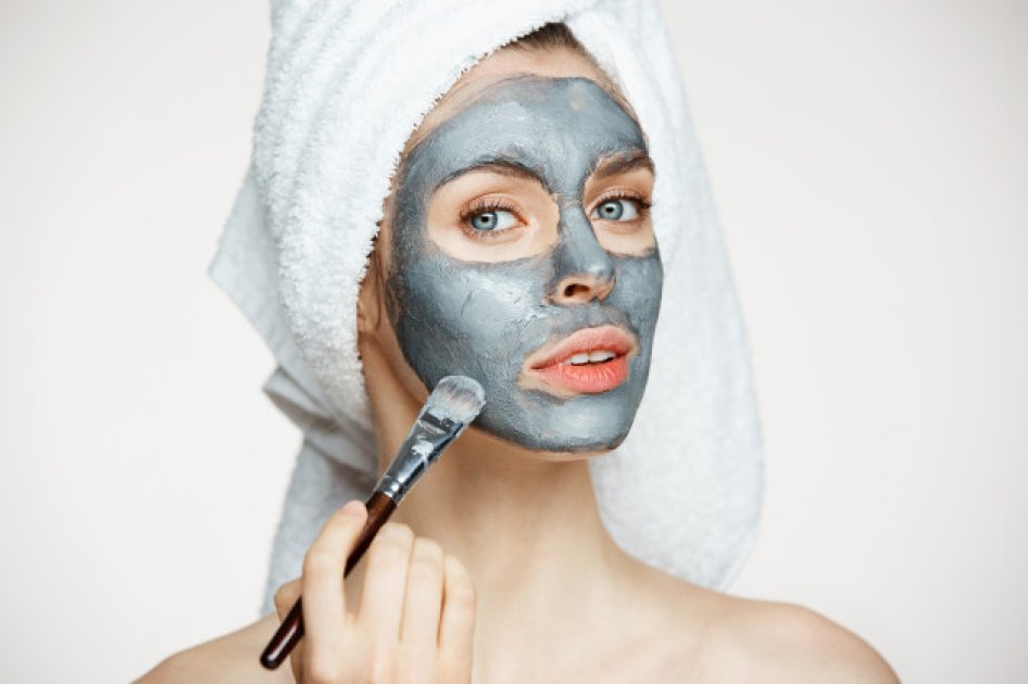 Очищающие маски для проблемной кожи: способы борьбы с акне