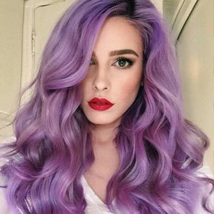 Волосы фиолетового цвета